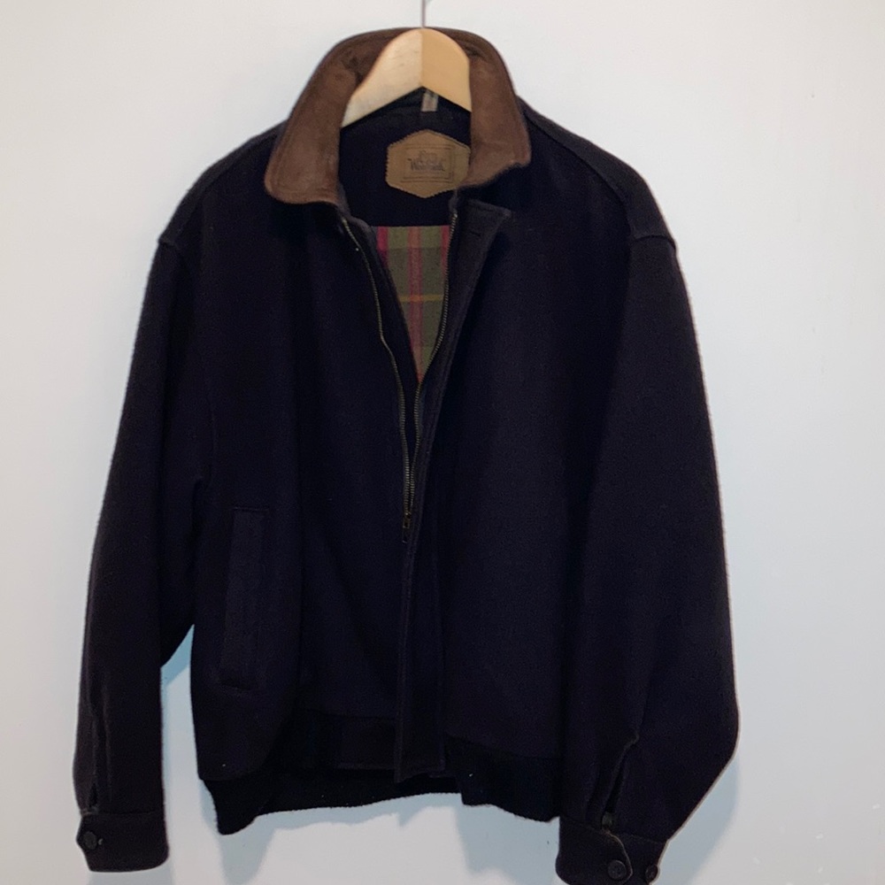 - Vintage Woolrich Wool Navy Jacket Leather Trim Men’s Large USA